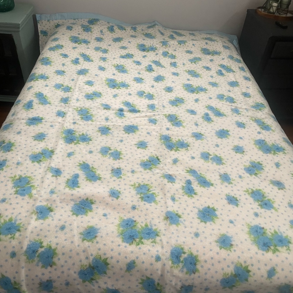 Vintage shabby chic blanket.